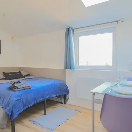 Zenkaserenity 2- 3 Min Gare-iut-centre, Confort Apartament