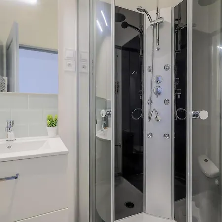 Zenkaserenity 2- 3 Min Gare-iut-wifi-centre, Confort Apartman Saint-Quentin