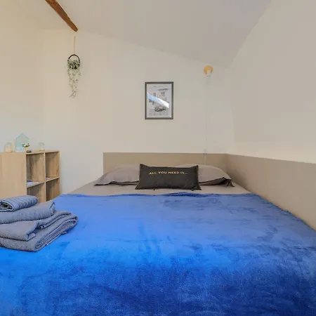 Zenkaserenity 2- 3 Min Gare-iut-wifi-centre, Confort Apartman Saint-Quentin