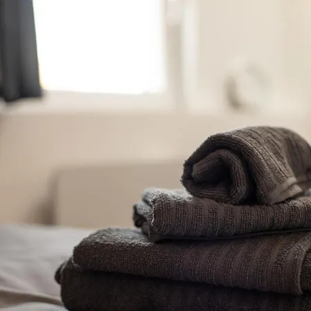 Zenkaserenity 2- 3 Min Gare-iut-centre, Confort Appartement Saint-Quentin (Aisne)