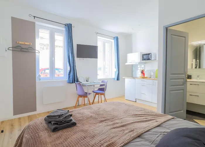 Zenkaserenity 2- 3 Min Gare-iut-wifi-centre, Confort Apartment *