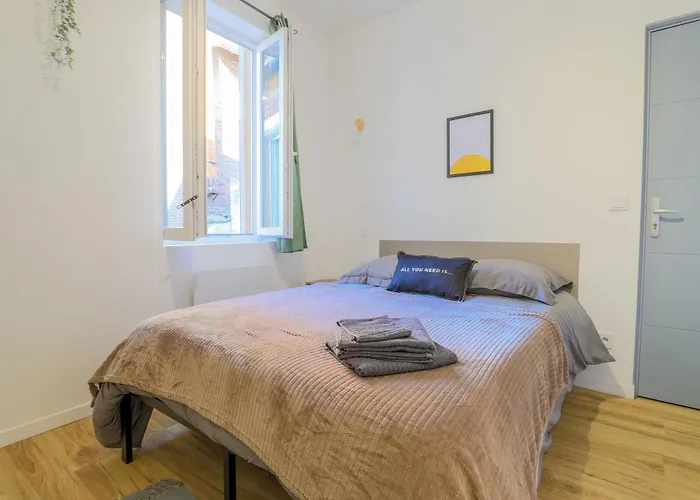 Zenkaserenity 2- 3 Min Gare-iut-wifi-centre, Confort Apartment *